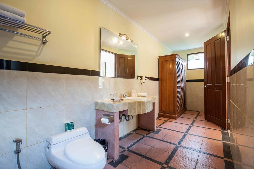 Putri Bali Villa Seminyak  Bilik gambar
