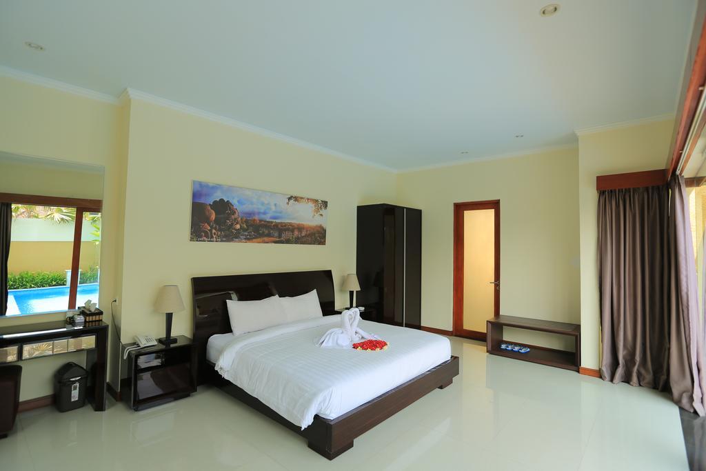 Putri Bali Villa Seminyak  Luaran gambar