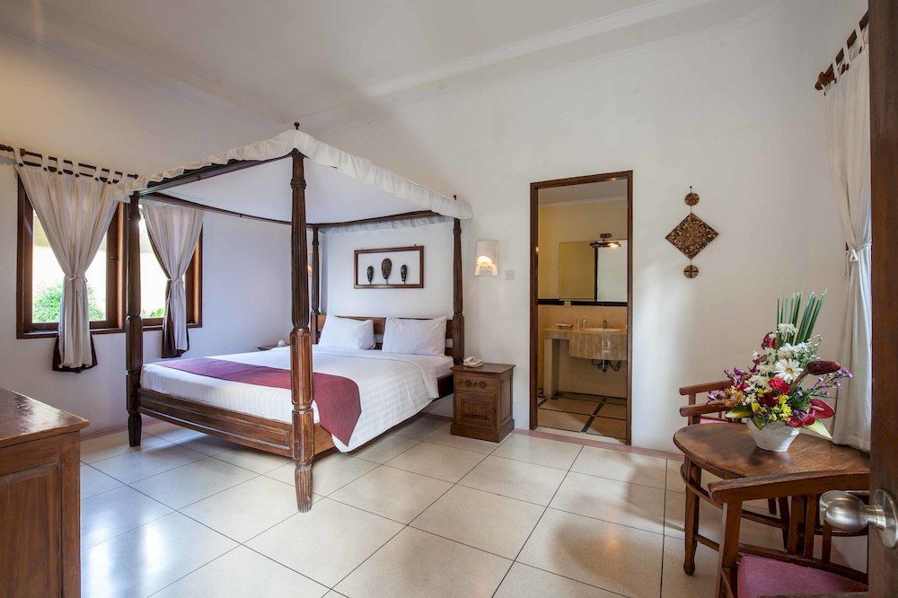 Putri Bali Villa Seminyak  Luaran gambar